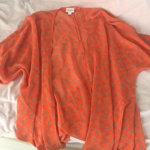 LuLaRoe Lindsay! NWT!  Size Small, arrows!!